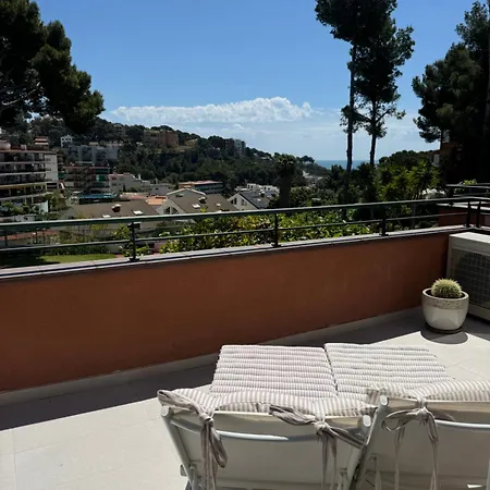 Wonderful House Near Barcelona Appartamento *
